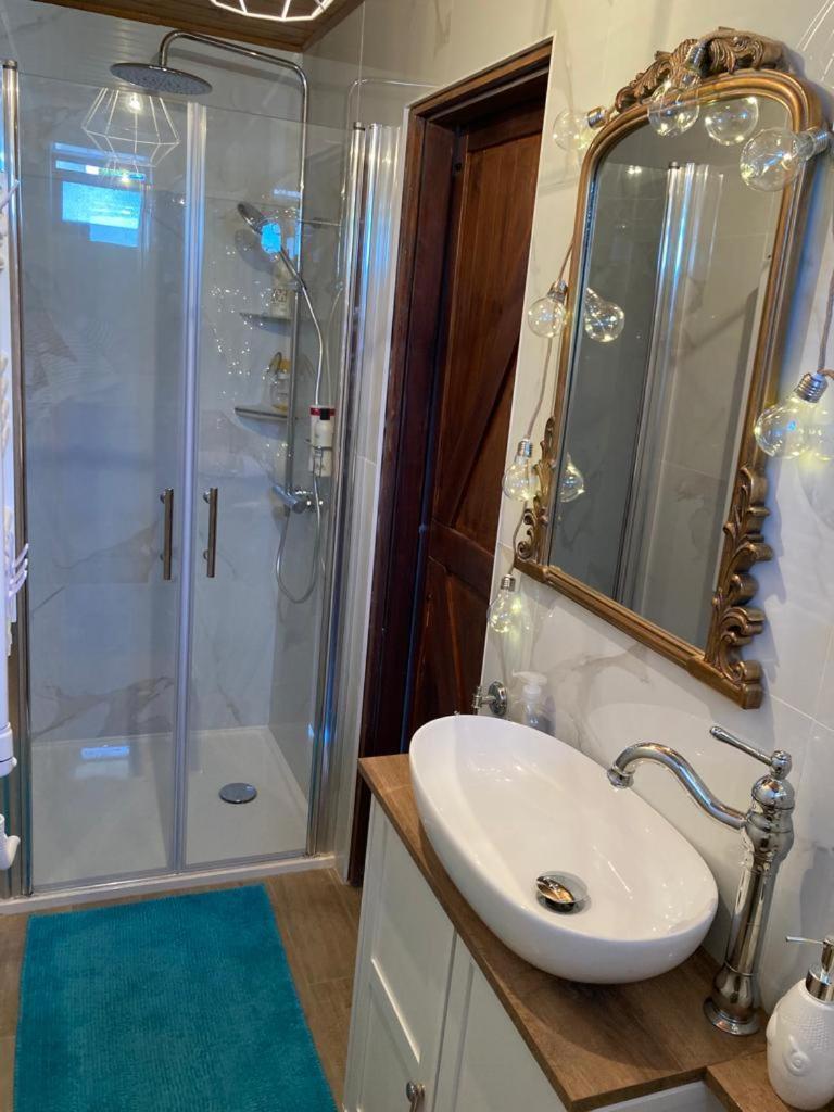 Olivier House Villa Zaglav Екстериор снимка